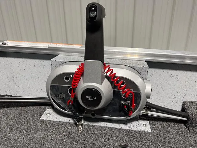 Slide: The Image of Lund 1600 Fury SS 2024 - 13