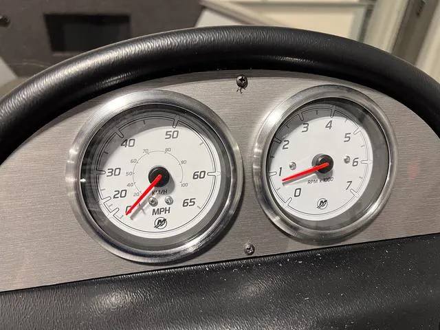 Slide: The Image of Lund 1600 Fury SS 2024 - 14