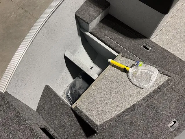 Slide: The Image of Lund 1600 Fury SS 2024 - 19