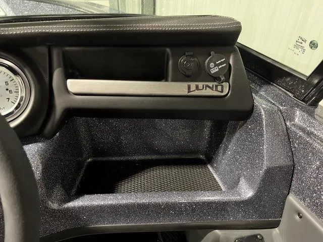 Slide: The Image of Lund 189 Pro-V Sport 2024 - 22