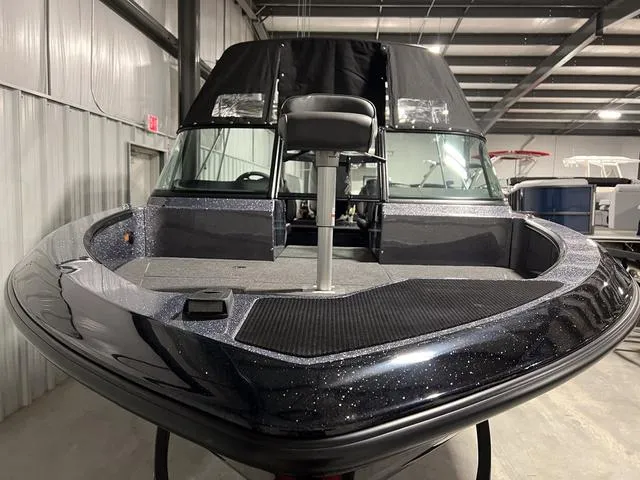 Slide: The Image of Lund 189 Pro-V Sport 2024 - 3