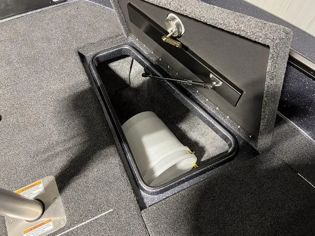 Slide: The Image of Lund 189 Pro-V Sport 2024 - 31