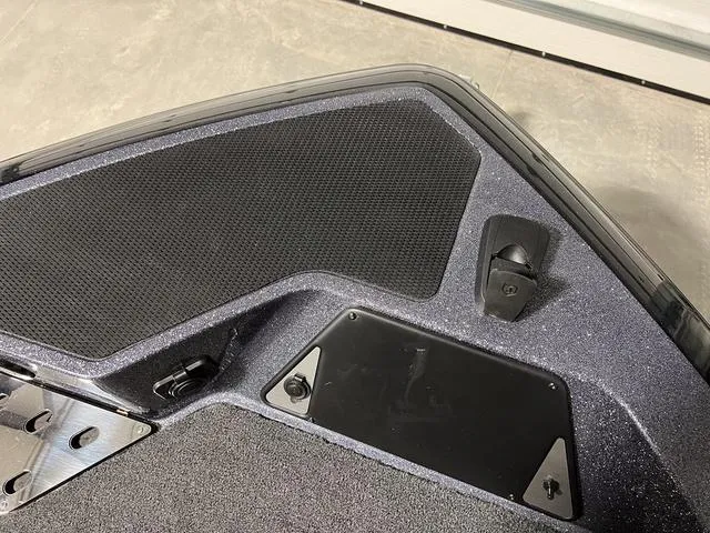 Slide: The Image of Lund 189 Pro-V Sport 2024 - 36