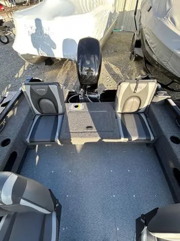 Slide: The Image of Lund 1675 Adventure SS 2023 - 8