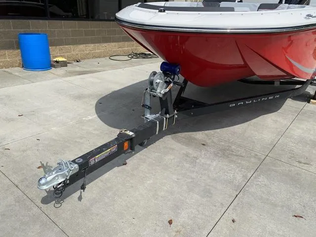 Slide: The Image of Bayliner Element M17 2023 - 53