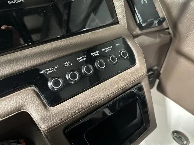 Slide: The Image of Cobalt R6 2025 - 10