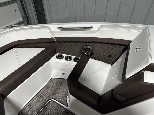 Slide: The Image of Cobalt R6 2025 - 22