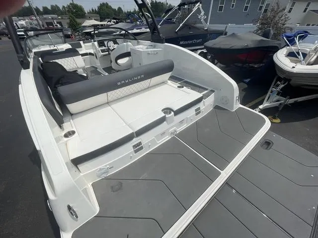 Slide: The Image of Bayliner DX 2250 2022 - 3