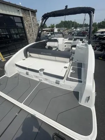 Slide: The Image of Bayliner DX 2250 2022 - 4