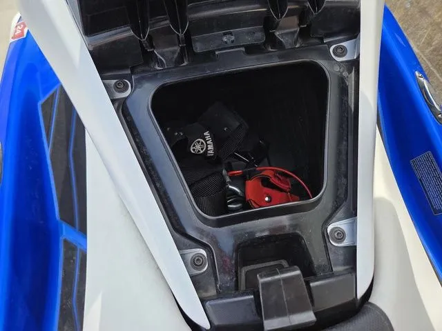 Slide: The Image of Yamaha FX Cruiser HO 2021 - 7