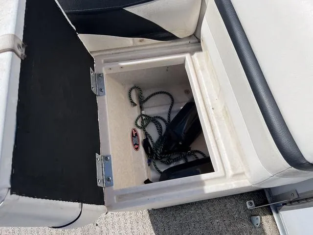 Slide: The Image of Harris Cruiser 200 2014 - 17