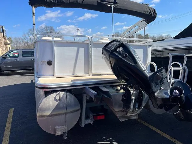 Slide: The Image of Harris Cruiser 200 2014 - 4