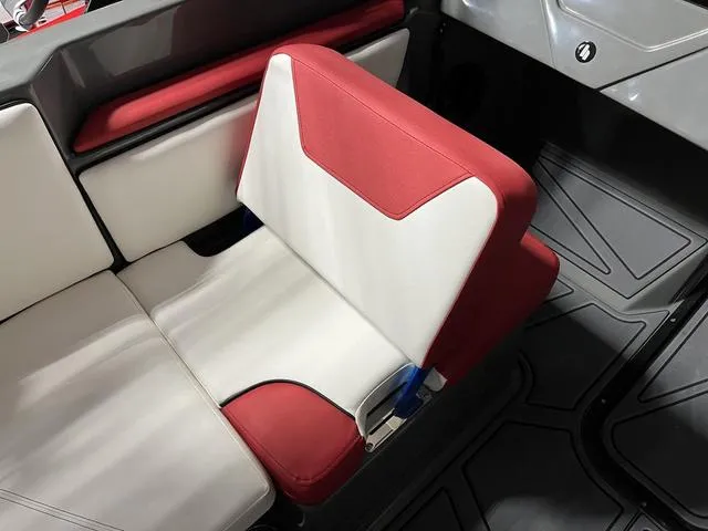 Slide: The Image of Heyday Wake Boats WT-SURF 2023 - 18