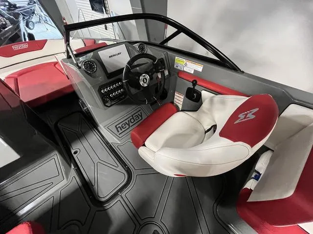 Slide: The Image of Heyday Wake Boats WT-SURF 2023 - 20