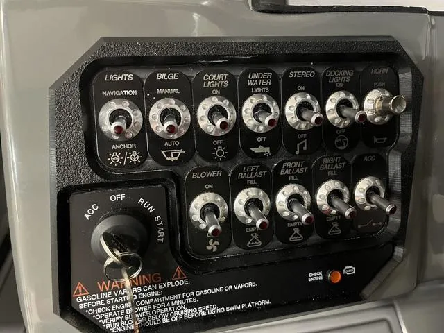 Slide: The Image of Heyday Wake Boats WT-SURF 2023 - 24