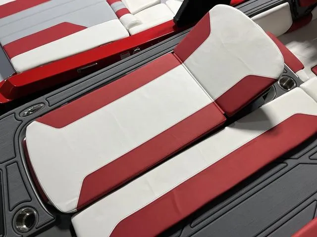 Slide: The Image of Heyday Wake Boats WT-SURF 2023 - 8