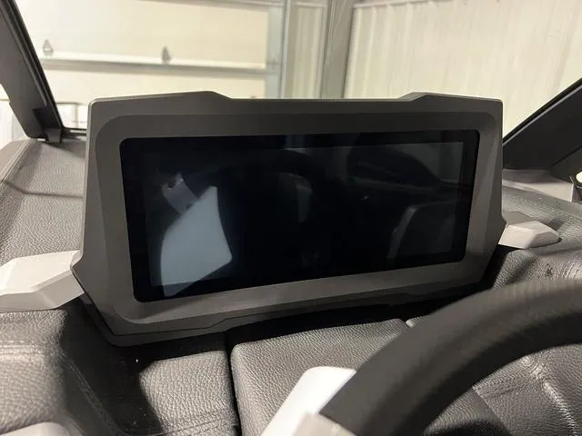 Slide: The Image of Malibu Wakesetter 22 LSV 2024 - 29