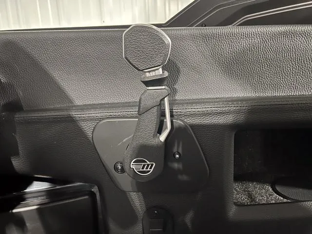 Slide: The Image of Malibu Wakesetter 22 LSV 2024 - 31