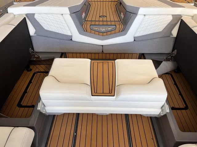 Slide: The Image of Nautique Super Air Nautique G23 2024 - 20