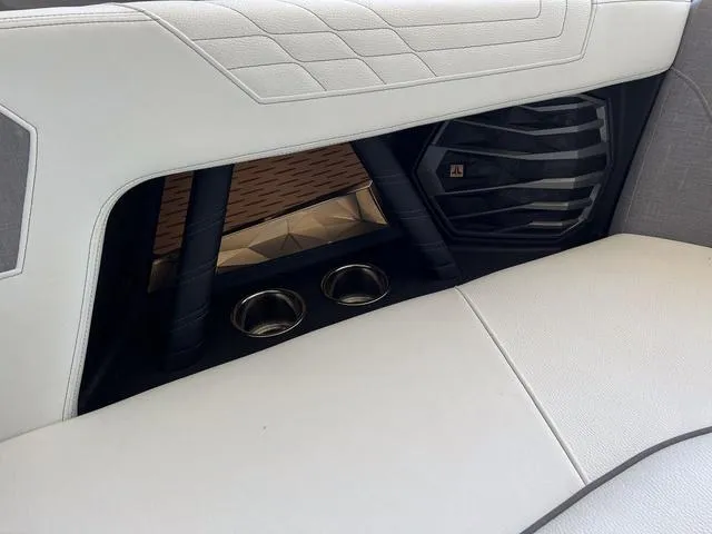 Slide: The Image of Nautique Super Air Nautique G23 2024 - 36