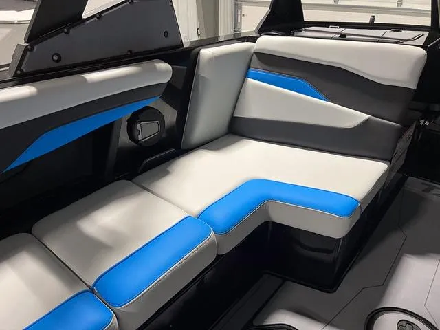 Slide: The Image of Axis T235 2024 - 20