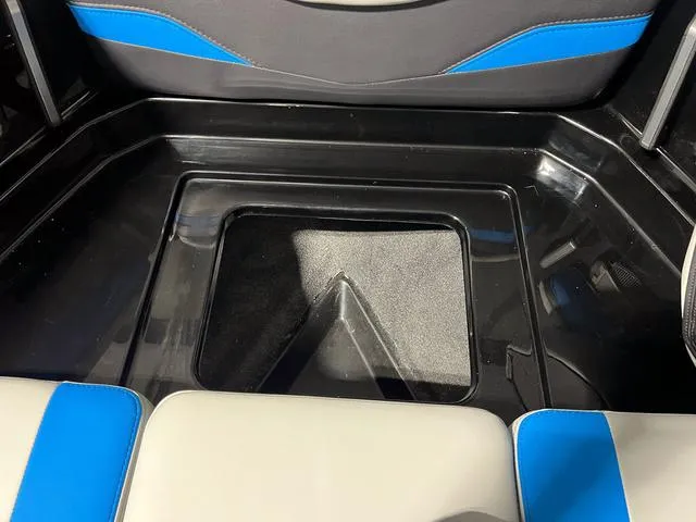 Slide: The Image of Axis T235 2024 - 39