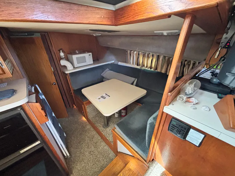 Slide: The Image of Silverton Motor Yacht 1987 - 59