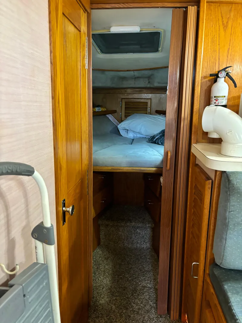 Slide: The Image of Silverton Motor Yacht 1987 - 67