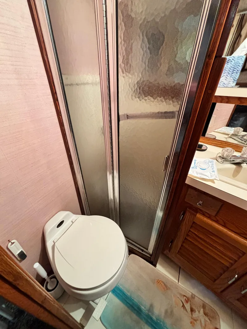 Slide: The Image of Silverton Motor Yacht 1987 - 68