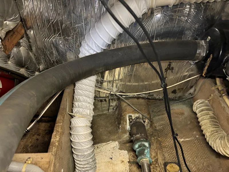 Slide: The Image of Silverton Motor Yacht 1987 - 76