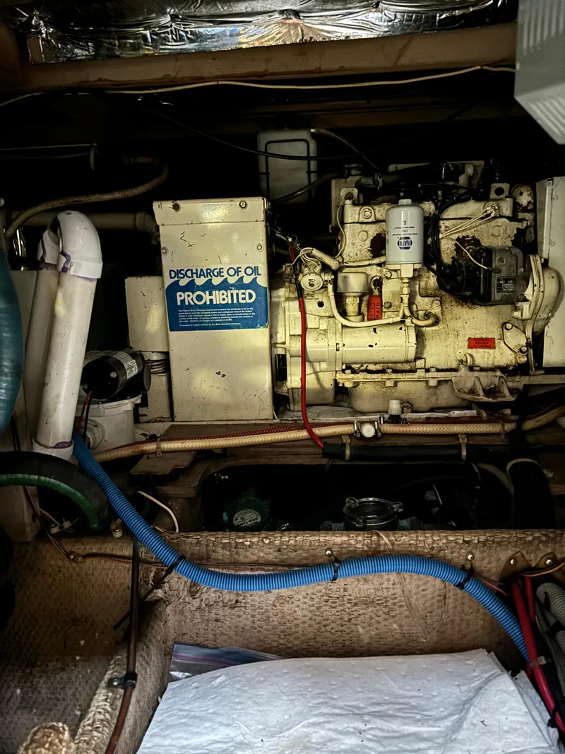 Slide: The Image of Silverton Motor Yacht 1987 - 77