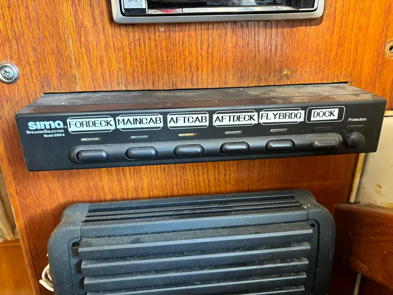 Slide: The Image of Silverton Motor Yacht 1987 - 80