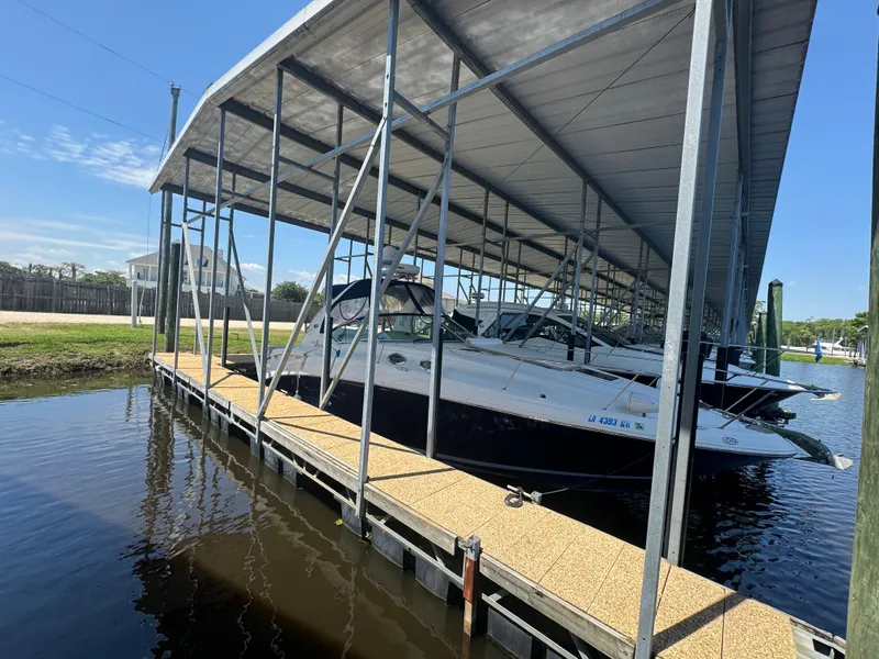 Slide: The Image of Sea Ray Sundancer 320 2006 - 1