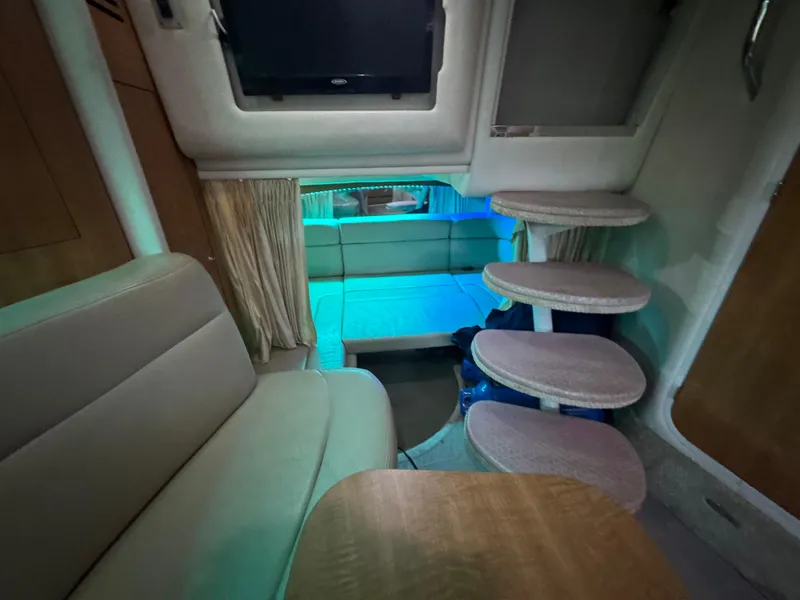 Slide: The Image of Sea Ray Sundancer 320 2006 - 10