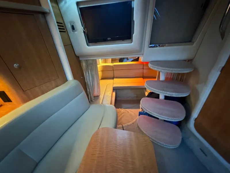 Slide: The Image of Sea Ray Sundancer 320 2006 - 11