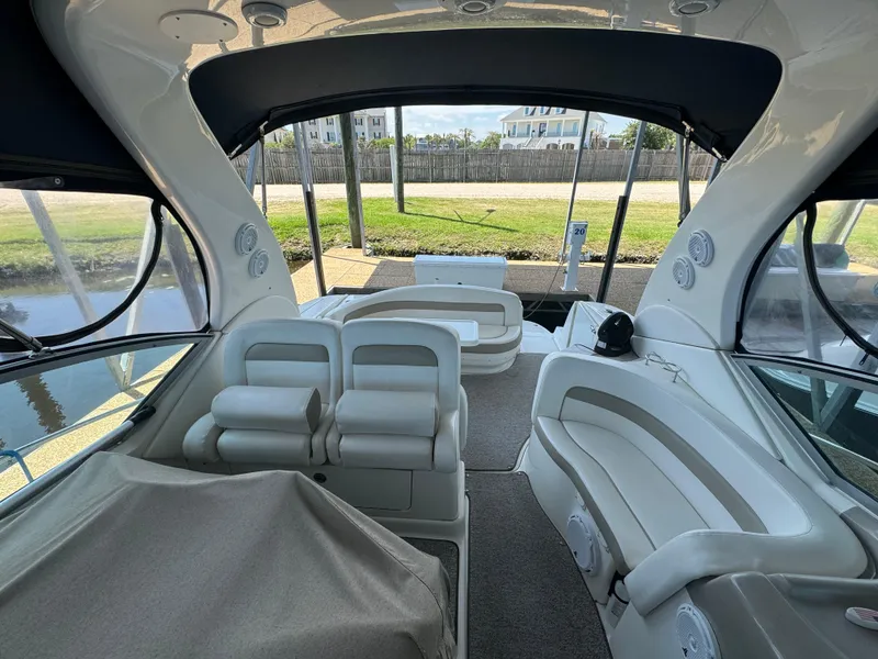 Slide: The Image of Sea Ray Sundancer 320 2006 - 4