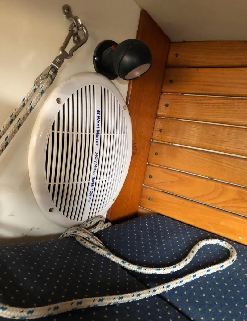 Slide: The Image of Interior of a 1991 Tripp 36 sailboat with speaker and nautical rope. - 20