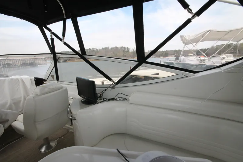 Slide: The Image of Carver 466 Motor Yacht 2001 - 54