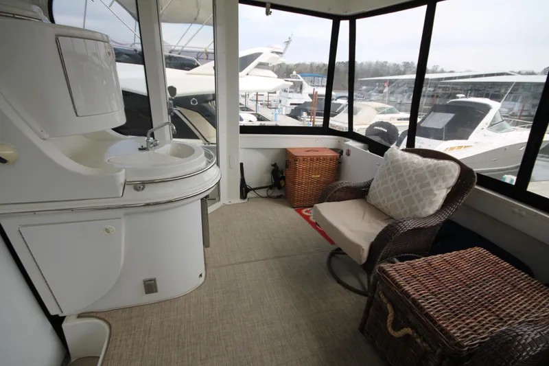 Slide: The Image of Carver 466 Motor Yacht 2001 - 59