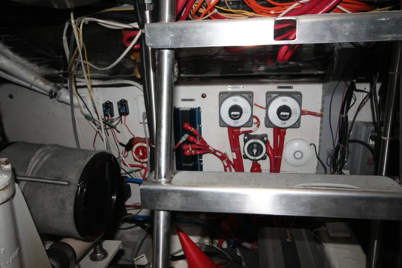 Slide: The Image of Carver 466 Motor Yacht 2001 - 71