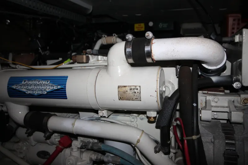 Slide: The Image of Carver 466 Motor Yacht 2001 - 72