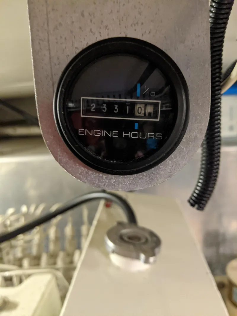 Slide: The Image of Carver 466 Motor Yacht 2001 - 80