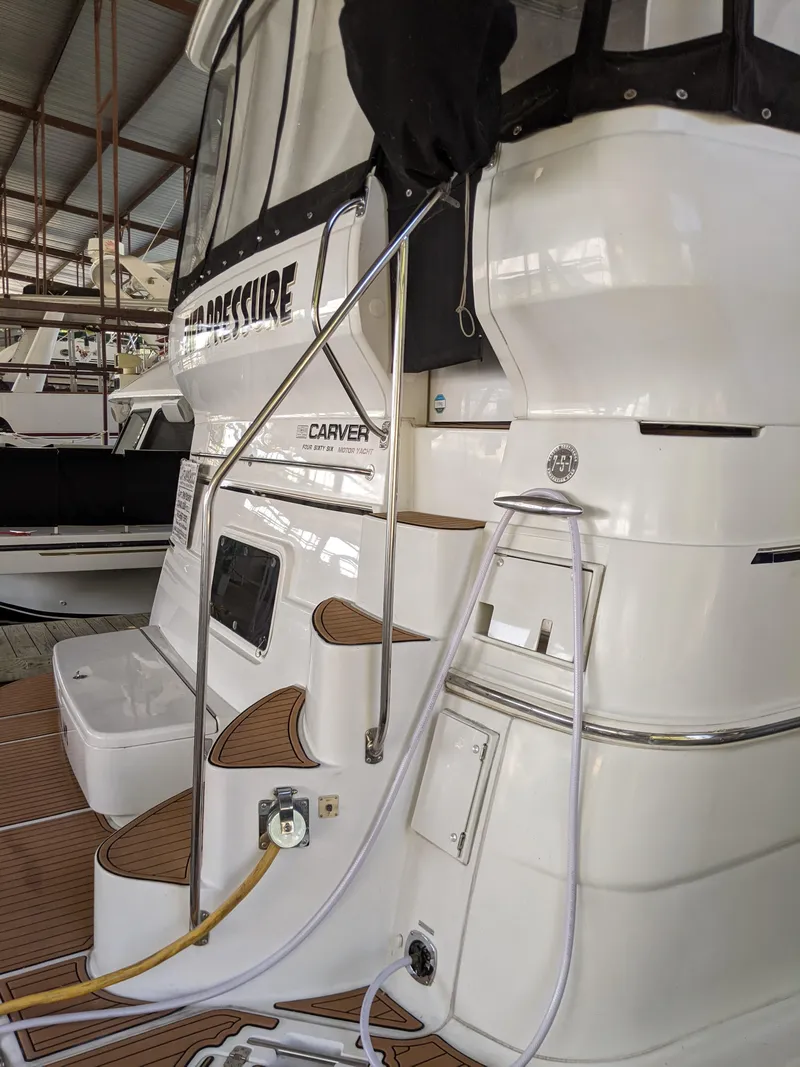 Slide: The Image of Carver 466 Motor Yacht 2001 - 88