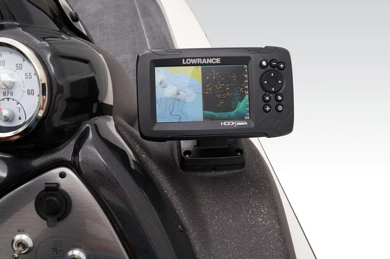 Slide: The Image of Tracker Pro Team 190 TX 2024 - 30