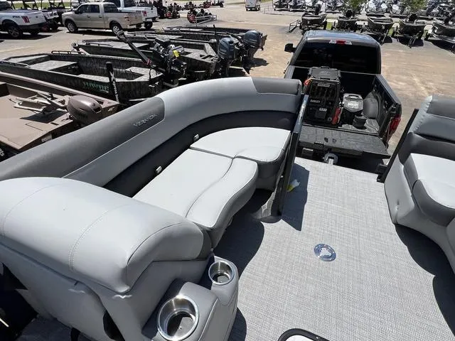 Slide: The Image of Veranda VR22RC Luxury Tri-Toon 2024 - 26