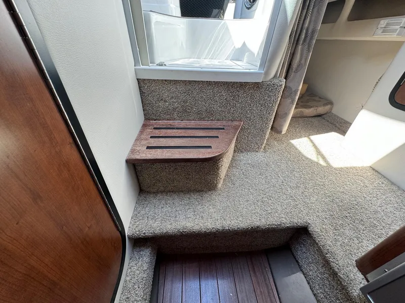 Slide: The Image of Crownline Boats 264 CR 2020 - 129