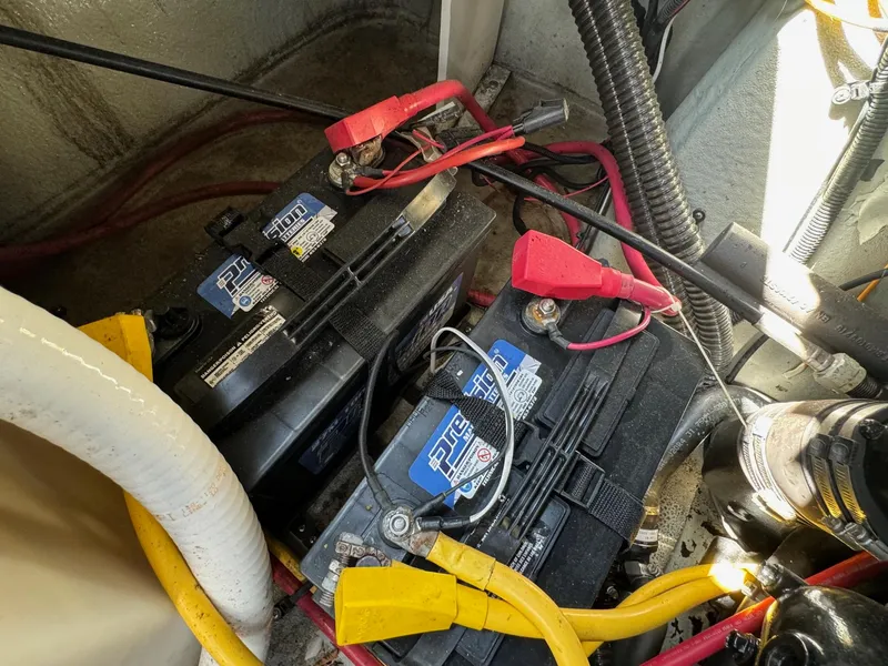 Slide: The Image of Crownline Boats 264 CR 2020 - 151