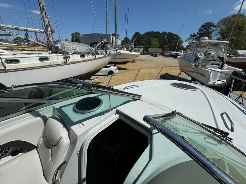 Slide: The Image of Crownline Boats 264 CR 2020 - 56