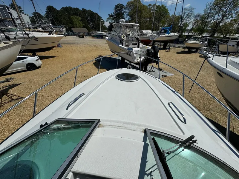 Slide: The Image of Crownline Boats 264 CR 2020 - 74
