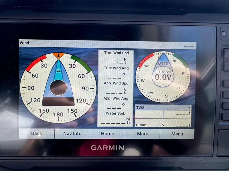 Slide: The Image of Crownline Boats 264 CR 2020 - 94